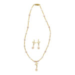 Esita Pearl Pendant Set