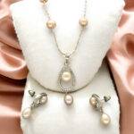 Tasha Pearl Pendant Set