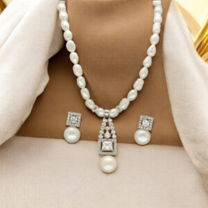 Hiral Pearl Set