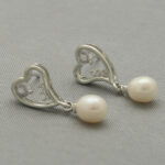 Krissy Pearl Earrings