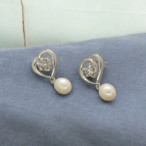 Liora Pearl Earrings