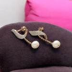 Oditi 18KT 3.23 Grams Rose Gold Pearl Earrings