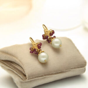 Regal 22KT 2.14 Grams Gold Earrings