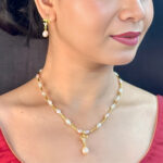 Esita Pearl Pendant Set