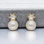 Timeless Pearl Earrings