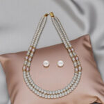 Eva 2 Lines Oval, Button Pearl Set