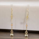 18kt Starry Gold Earrings