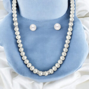 Exclusive Pearl Necklace