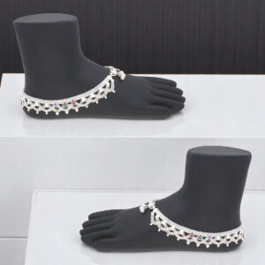 69 Grams Naomi Enamel Silver Payal