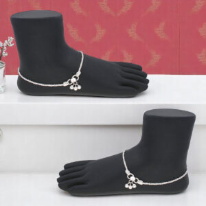 17 Grams Harshita Plain Silver Payal