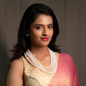 Classic White Round 5 Lines Pearl Necklace