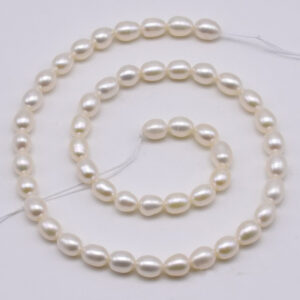 AAA Freshwater Oval 5-6 MM White Pearl String