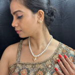 Abha Pearl Pendant Set
