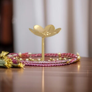 0.906 Grams Golden Pooja Flower