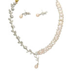 The Classic Princess Pearl Necklace Set