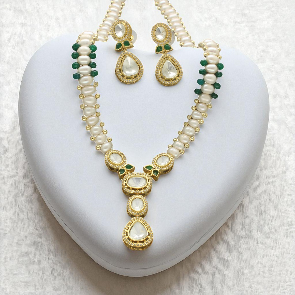 Chiselled Elegance Pearl Necklace Set – Jagdamba Pearls