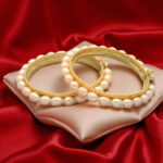 Classique Pearl Bangles