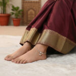 17 Grams Harshita Plain Silver Payal