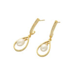 The Avril Pearl Earrings