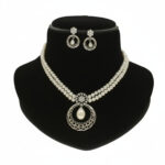The Ordell Pearl Necklace Set