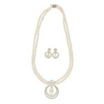The Ordell Pearl Necklace Set