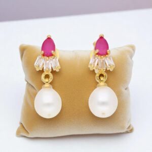 Bagesri Pearl Earrings