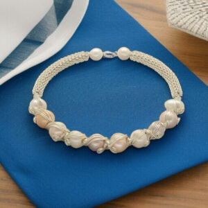 Endora Pearl Bracelet