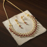 Lyla Gold Necklace Set