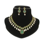 Kaira Pearl Necklace Set